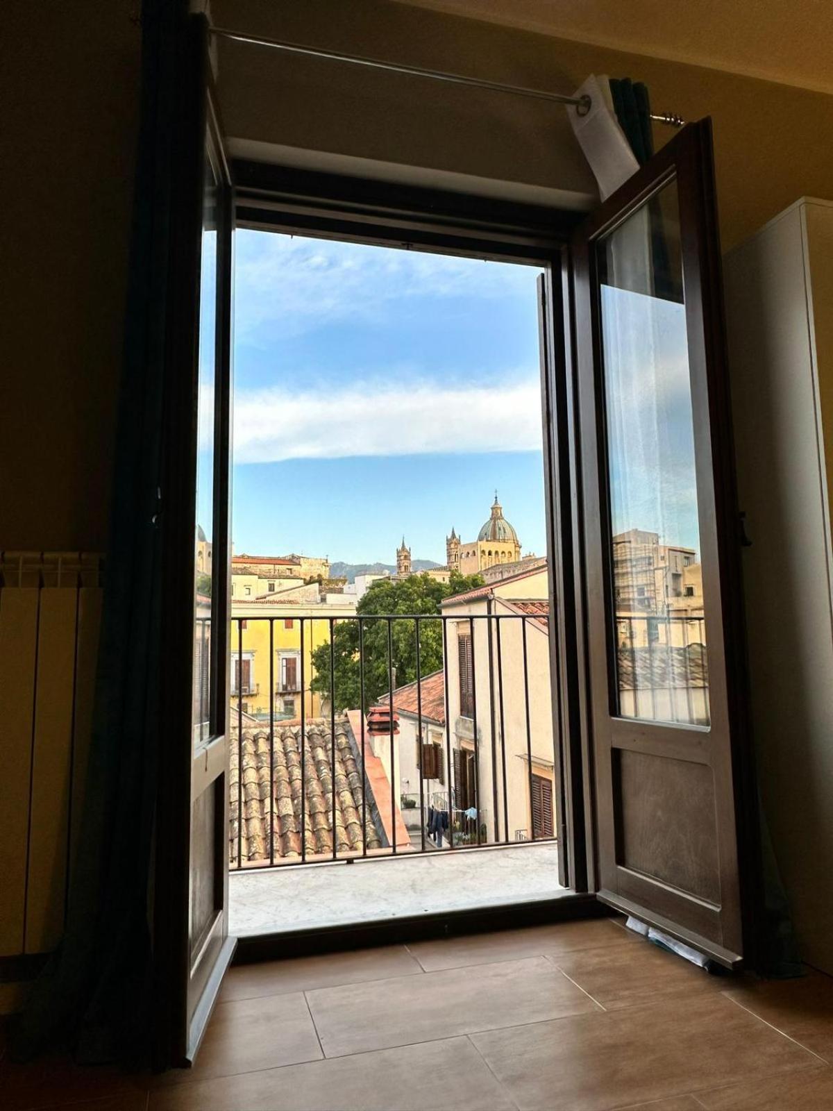 Centrumassimo Apartment Palermo Zewnętrze zdjęcie