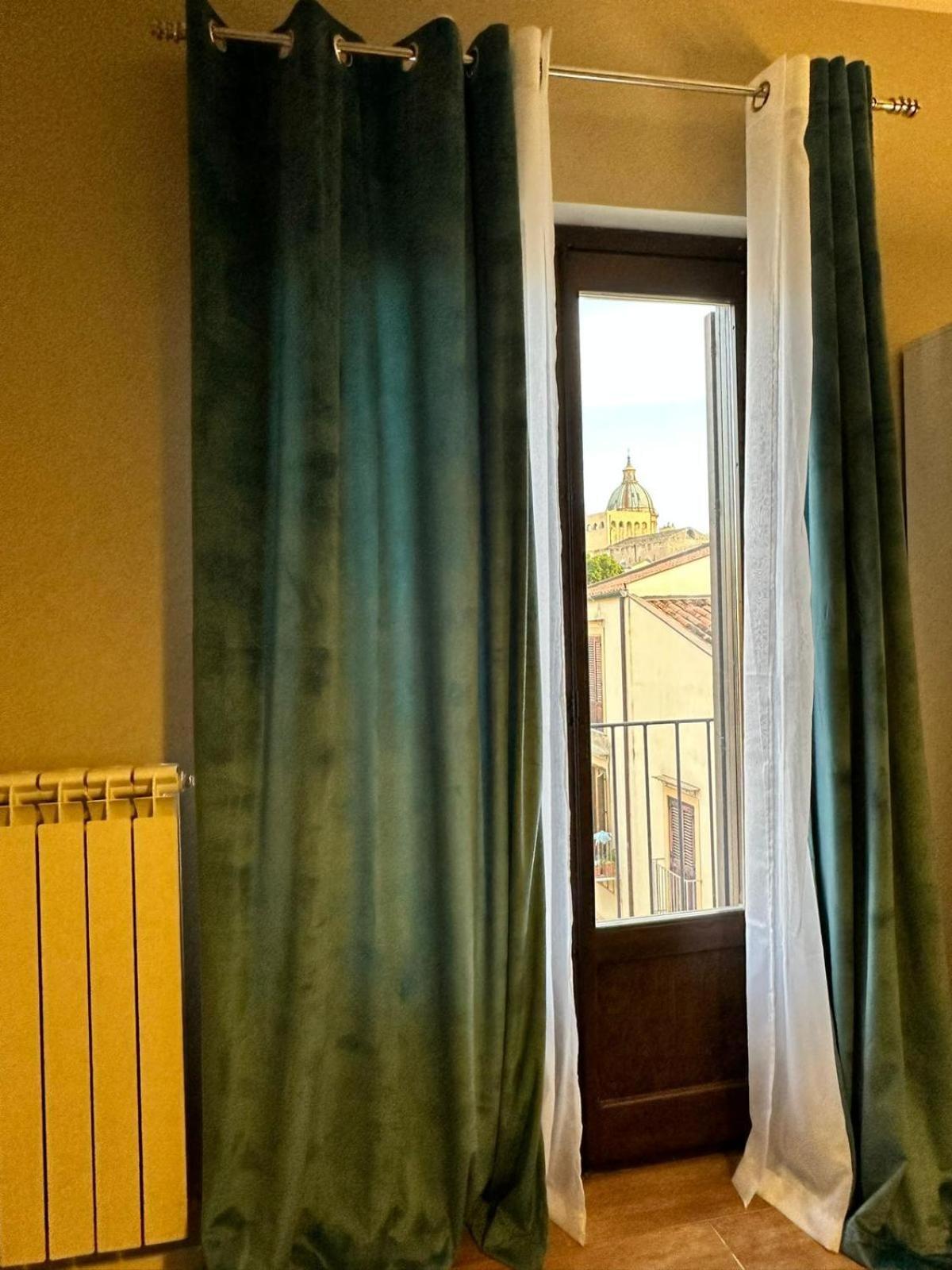 Centrumassimo Apartment Palermo Zewnętrze zdjęcie